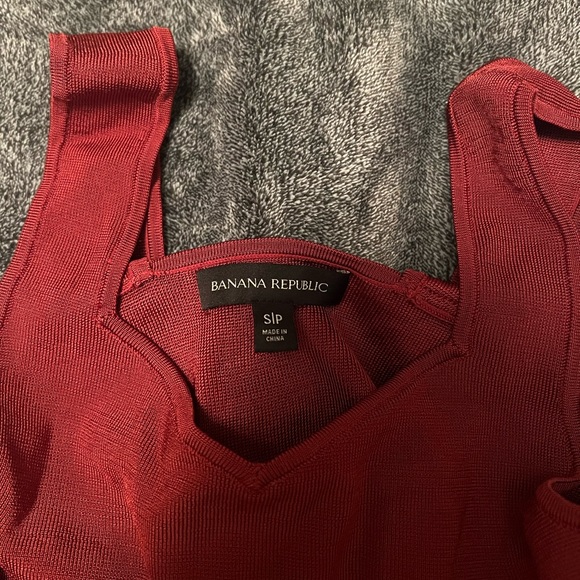 Banana Republic Tank - Picture 2 of 2